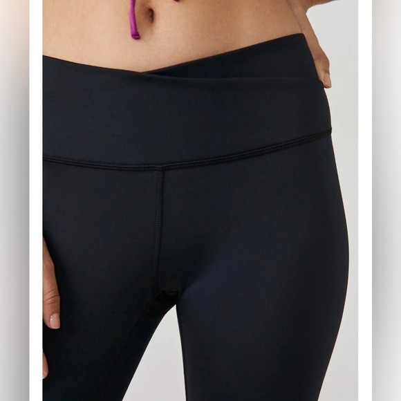 FREE PEOPLE MOVEMENT WRAP LOSE CONTROL LEGGING - Picture 4 of 4